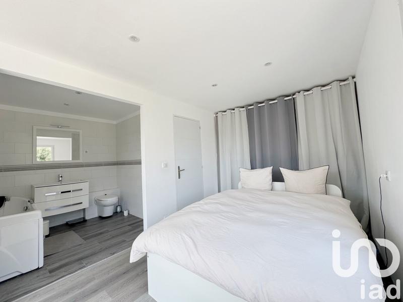 Maison - 160 m² - 5 pièces