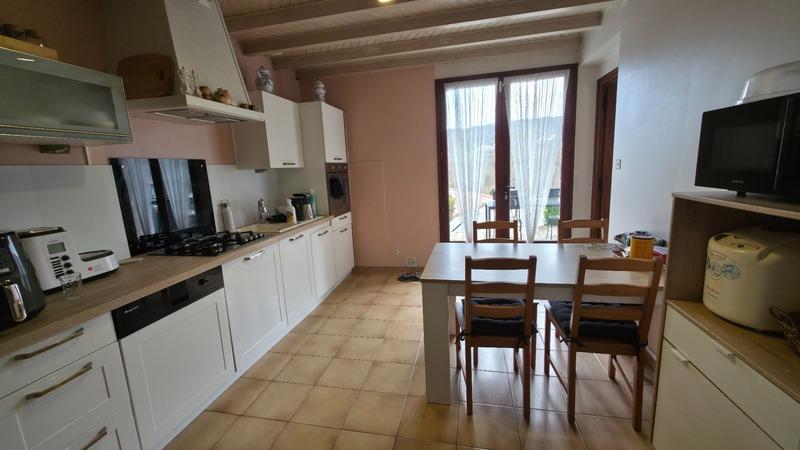 Maison - 150 m² - 5 pièces