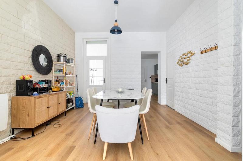 Maison de ville - 118 m² - 6 pièces