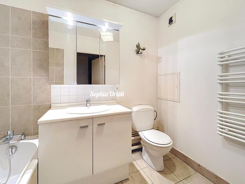 Appartement - 95 m² - 4 pièces