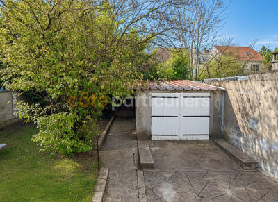 Maison - 76 m² - 6 pièces