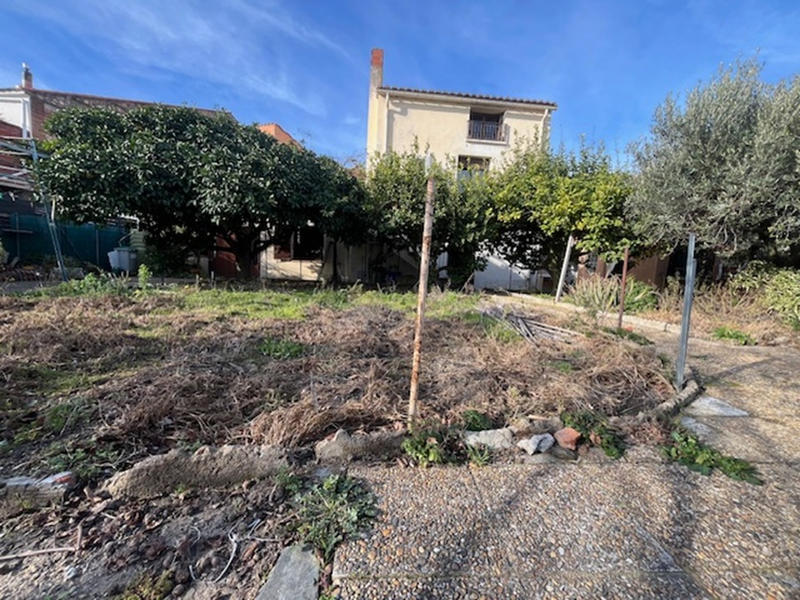 Maison - 230 m² - 6 pièces