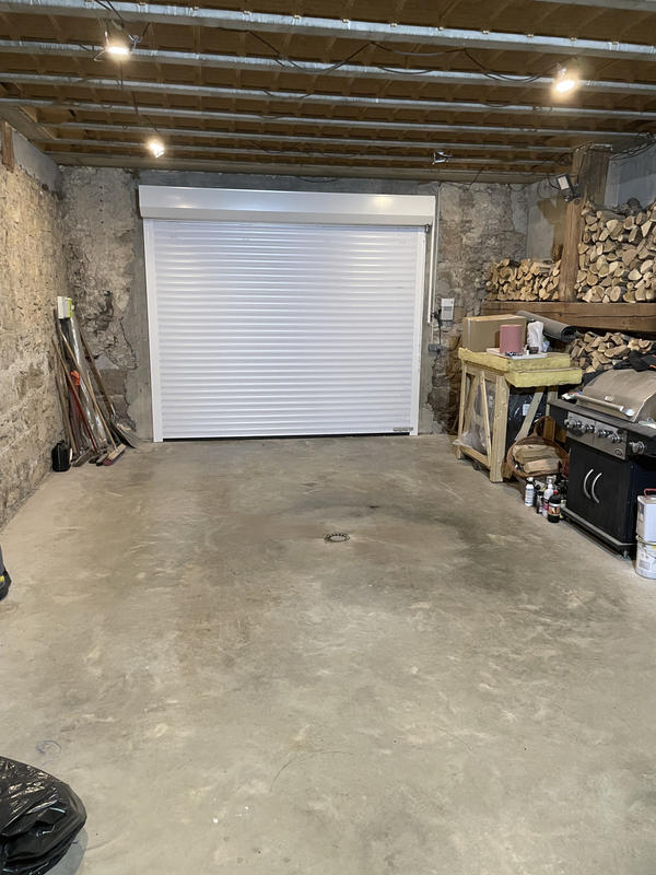 Maison - 240 m² - 7 pièces