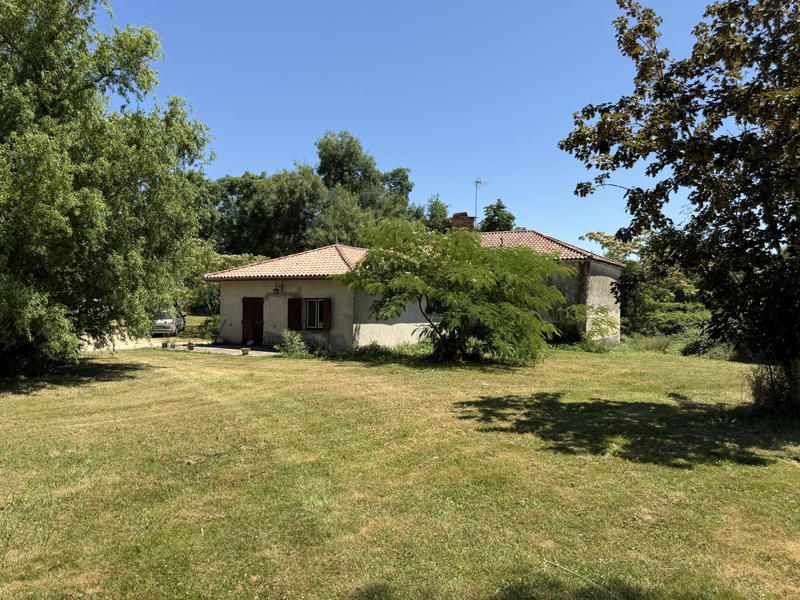 Maison - 147 m² - 8 pièces