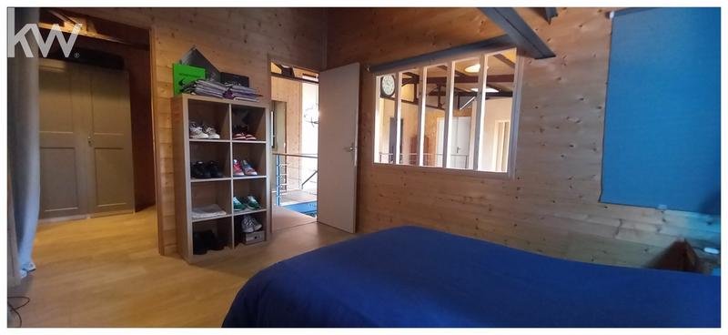 Maison - 206 m² - 7 pièces