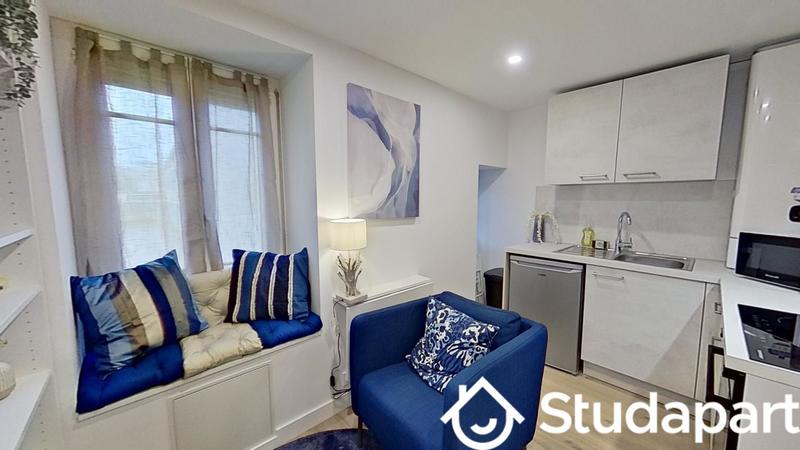 Chambre - 10 m² - 1 pièce