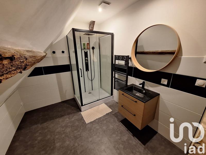 Maison - 183 m² - 8 pièces