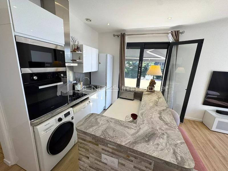 Appartement - 60 m² - 4 pièces