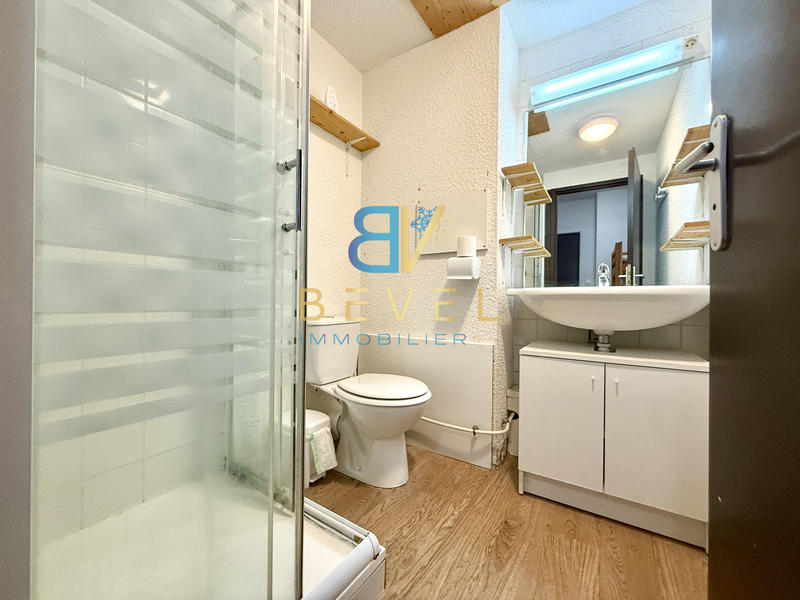 Appartement - 93 m² - 5 pièces