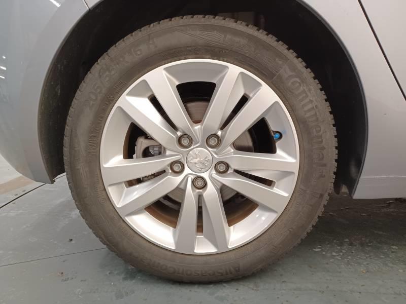 Peugeot 308 BlueHDi 130ch s&amp;S Eat8 Active Business