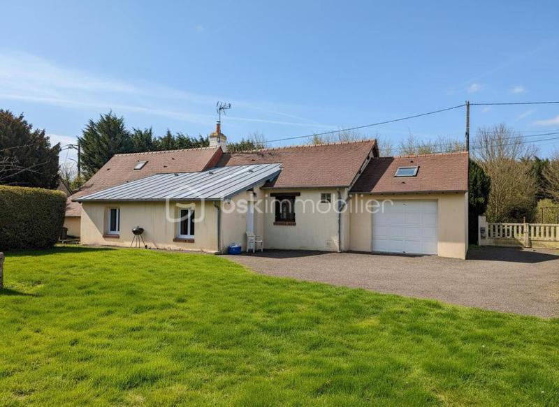 Maison - 90 m² - 4 pièces