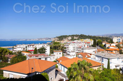 Appartement - 143 m² - 5 pièces