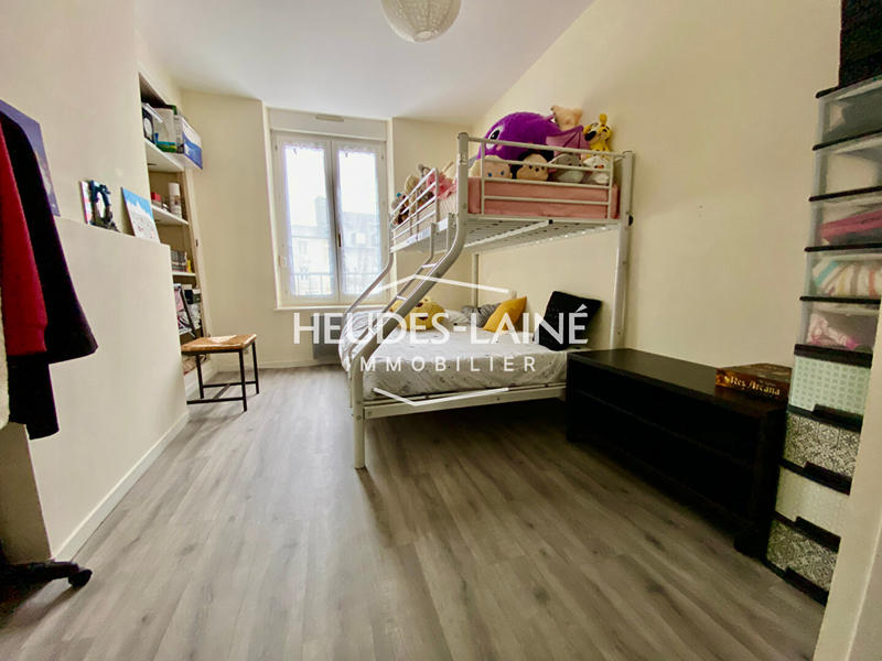 Appartement - 99 m² - 4 pièces