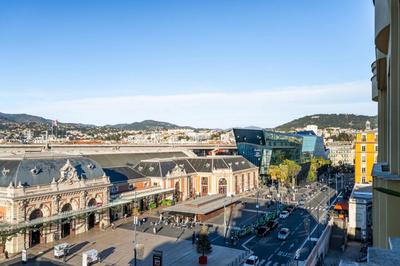 Appartement - 77 m² - 3 pièces