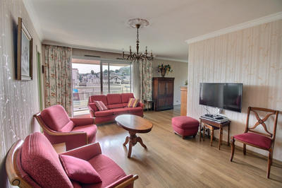 Appartement - 83 m² - 4 pièces