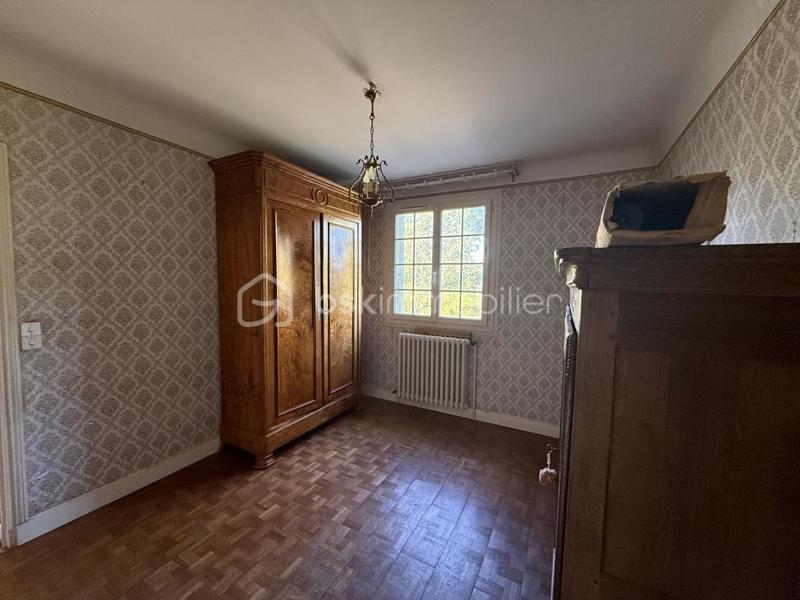 Maison - 108 m² - 7 pièces