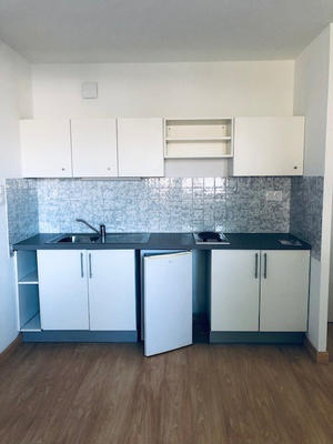 Studio - 25 m² - 1 pièce