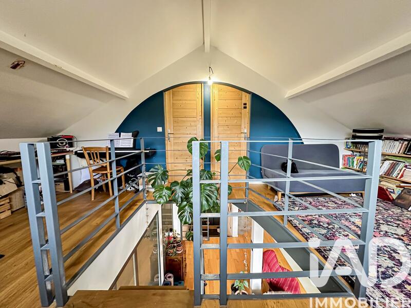 Duplex - 94 m² - 5 pièces