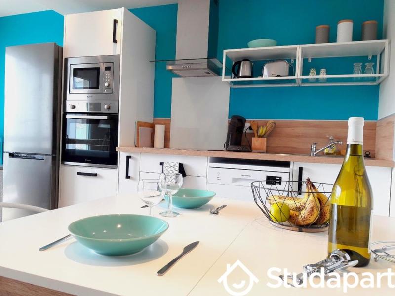 Chambre - 9 m² - 1 pièce