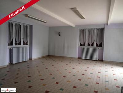 Local commercial - 268 m² - 5 pièces
