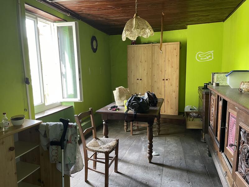 Maison - 200 m² - 7 pièces