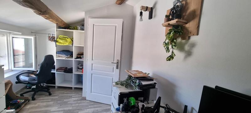 Appartement - 94 m² - 4 pièces