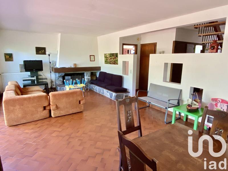 Maison - 130 m² - 8 pièces