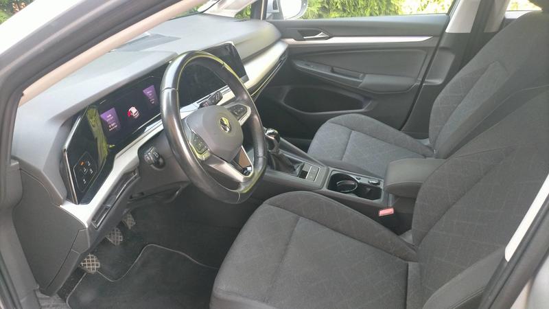 Volkswagen Golf VIII 2.0 Tdi 115 Confort Business