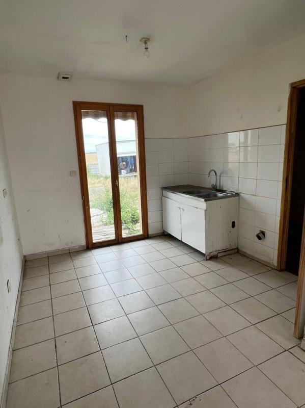 Maison - 96 m² - 5 pièces
