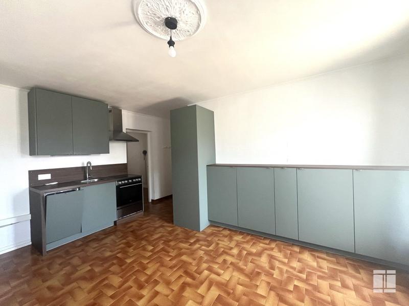 Appartement - 60 m² - 4 pièces