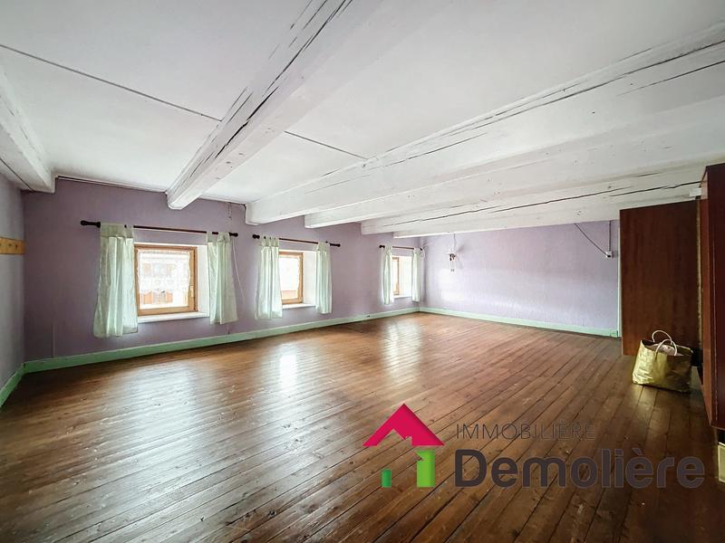 Maison - 202 m² - 6 pièces