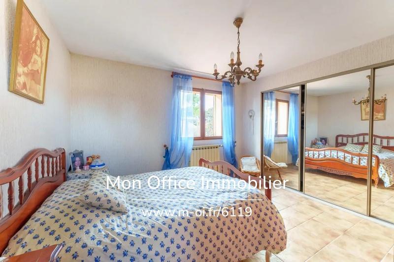 Villa - 220 m² - 7 pièces