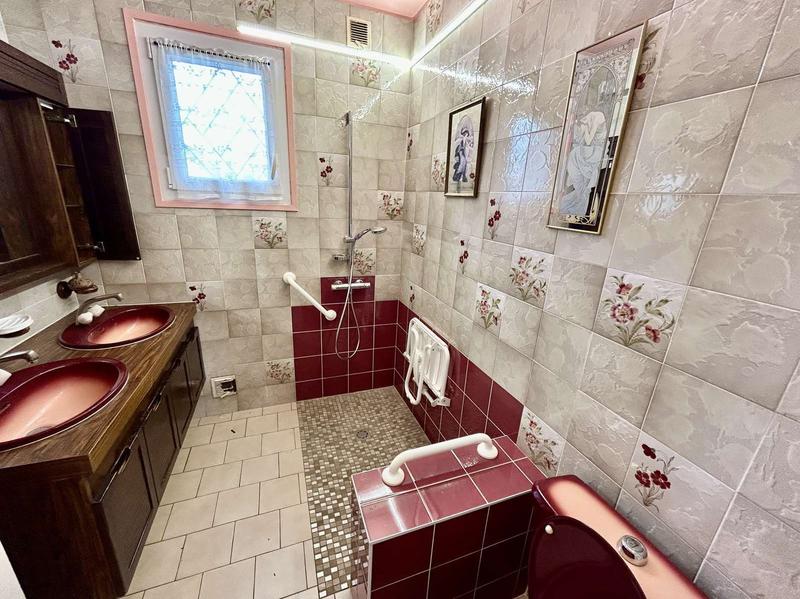 Maison traditionnelle - 130 m² - 6 pièces