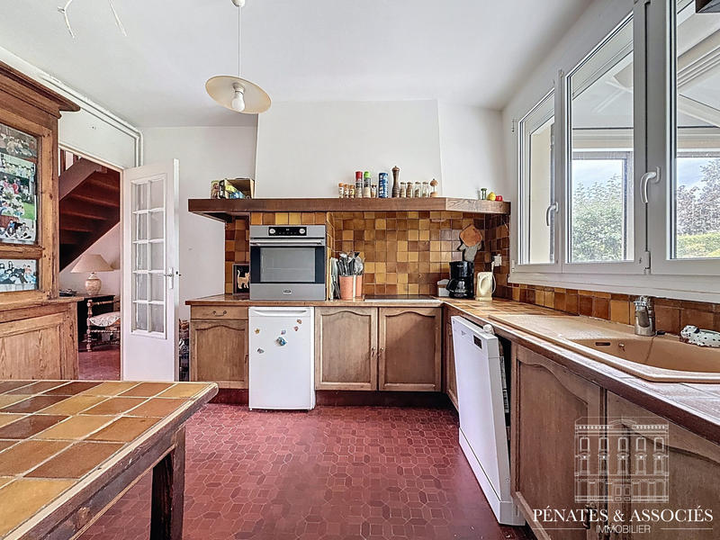 Maison - 140 m² - 5 pièces