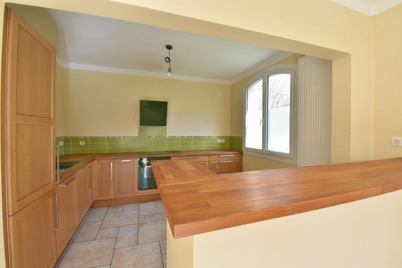 Maison - 158 m² - 6 pièces