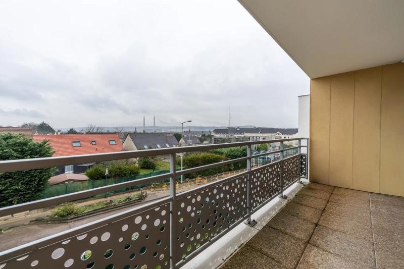 Appartement - 77 m² - 4 pièces