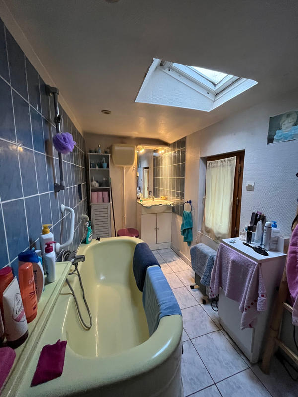 Maison - 80 m² - 5 pièces