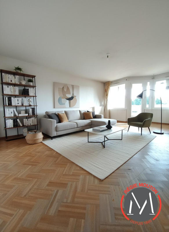 Appartement - 103 m² - 5 pièces