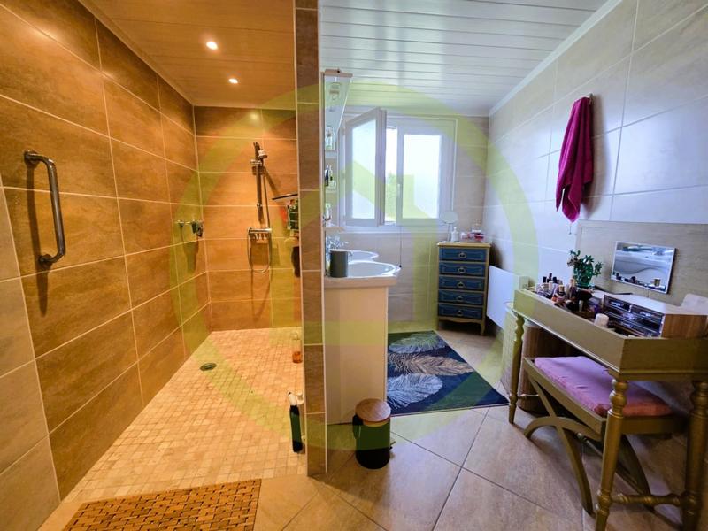 Maison - 148 m² - 6 pièces