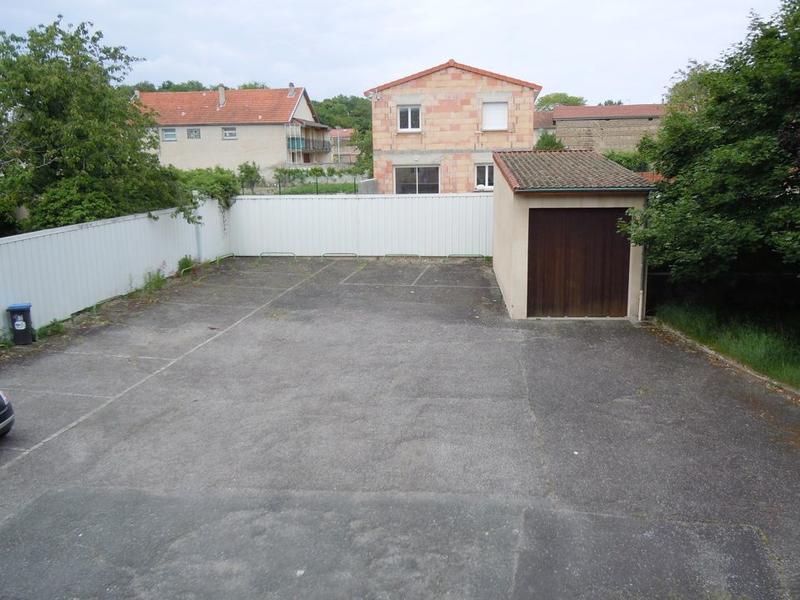 Maison - 290 m² - 14 pièces