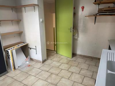 Bureau - 130 m² - 8 pièces