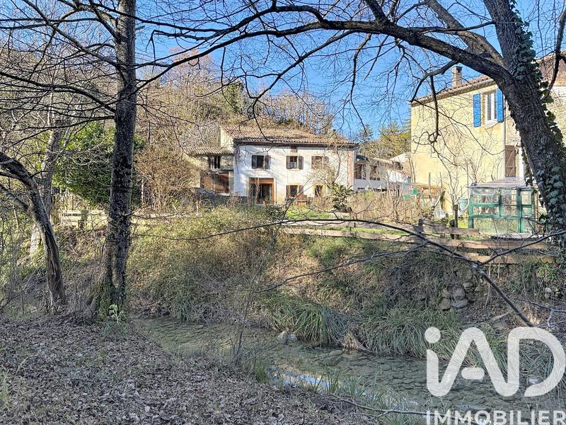 Maison de village - 126 m² - 5 pièces