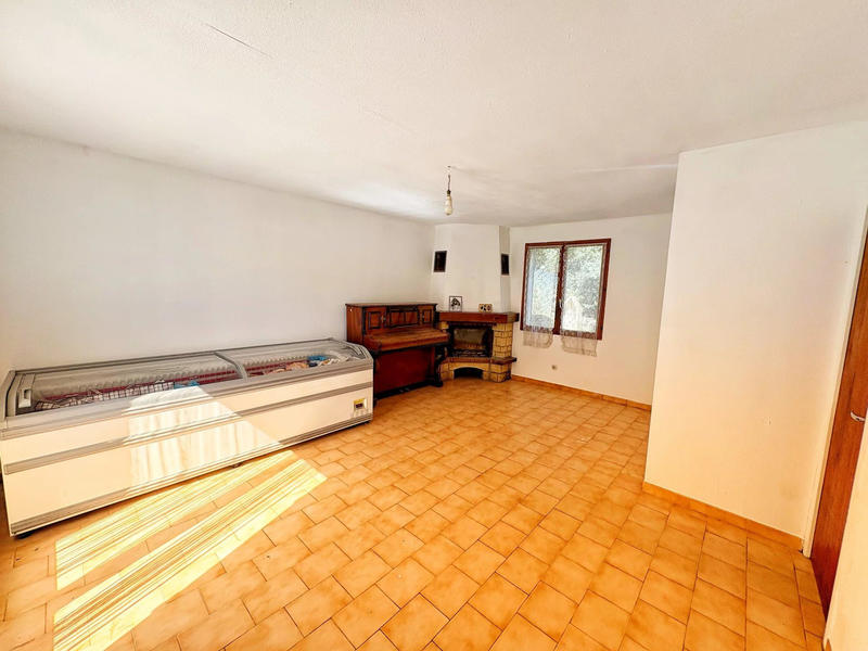 Maison - 167 m² - 8 pièces