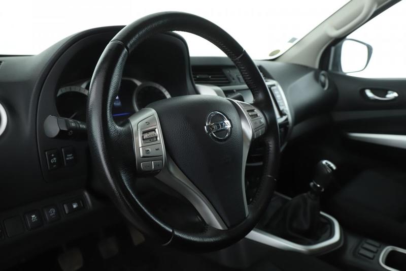 Nissan Navara King-Cab 2.3 dCi n-Connecta 163 ch