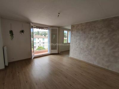 Appartement - 69 m² - 4 pièces