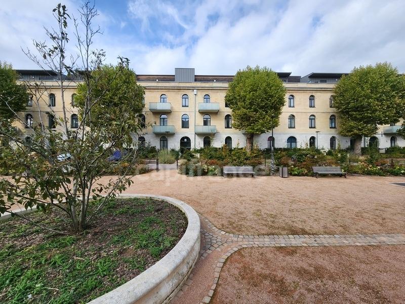 Appartement - 76 m² - 3 pièces