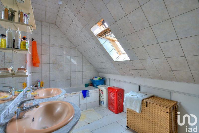 Maison - 88 m² - 5 pièces