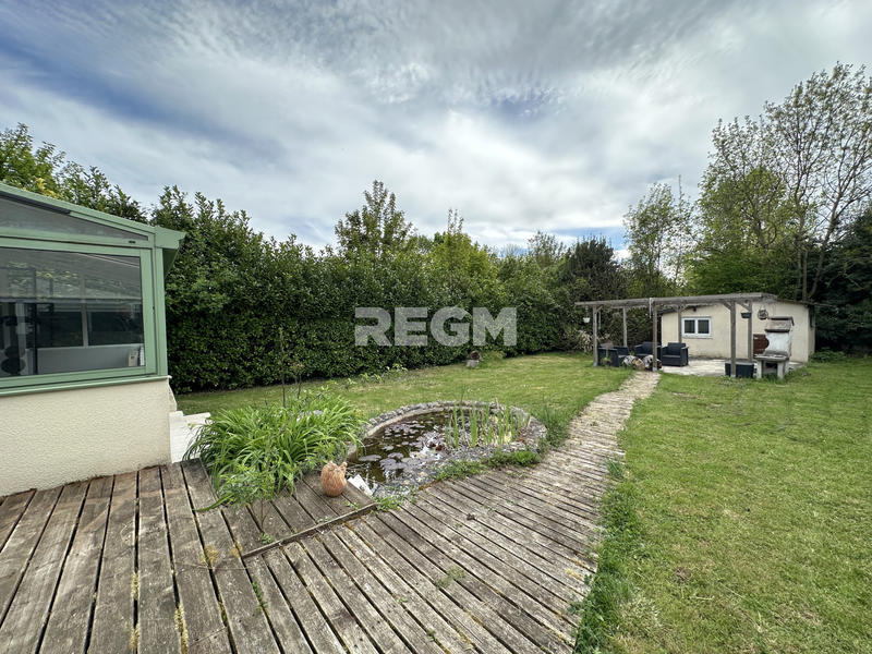 Maison - 85 m² - 5 pièces