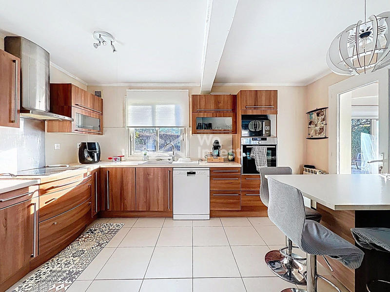 Maison - 130 m² - 5 pièces