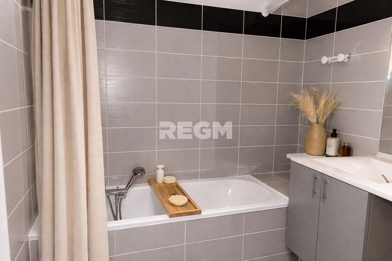 Appartement - 64 m² - 3 pièces